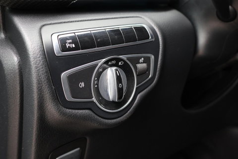 Mercedes-Benz V-Klasse 250d Lang DC Edition / AMG line / Stoelventilatie / Stoelverwarming / 2x Scuifdeur / Maestro surroundsystem / Origineel NL