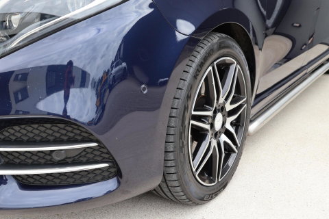 Mercedes-Benz V-Klasse 250d Lang DC Edition / AMG line / Stoelventilatie / Stoelverwarming / 2x Scuifdeur / Maestro surroundsystem / Origineel NL