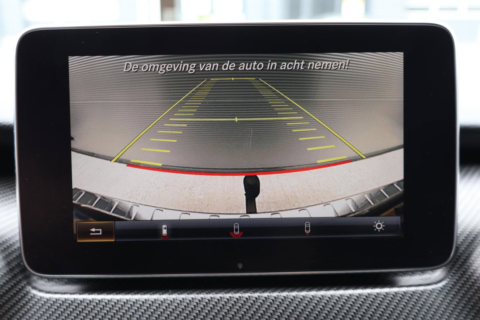 Mercedes-Benz V-Klasse 250d Lang DC Edition / AMG line / Stoelventilatie / Stoelverwarming / 2x Scuifdeur / Maestro surroundsystem / Origineel NL