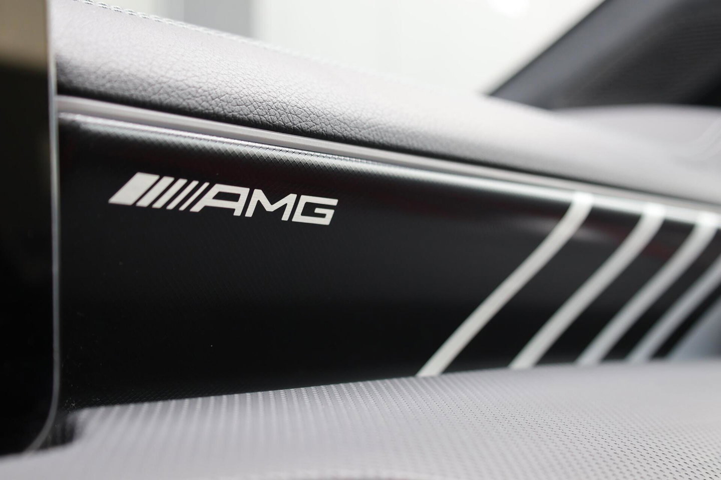 Mercedes-Benz CLA AMG 35 4MATIC / Panoramadak / Memory Stoelen / 360 Camera / Keyless-Go / Burmester Surround