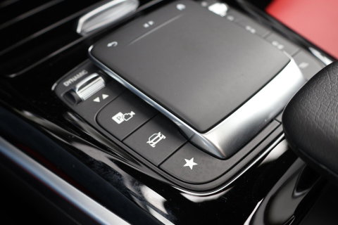 Mercedes-Benz CLA AMG 35 4MATIC / Panoramadak / Memory Stoelen / 360 Camera / Keyless-Go / Burmester Surround