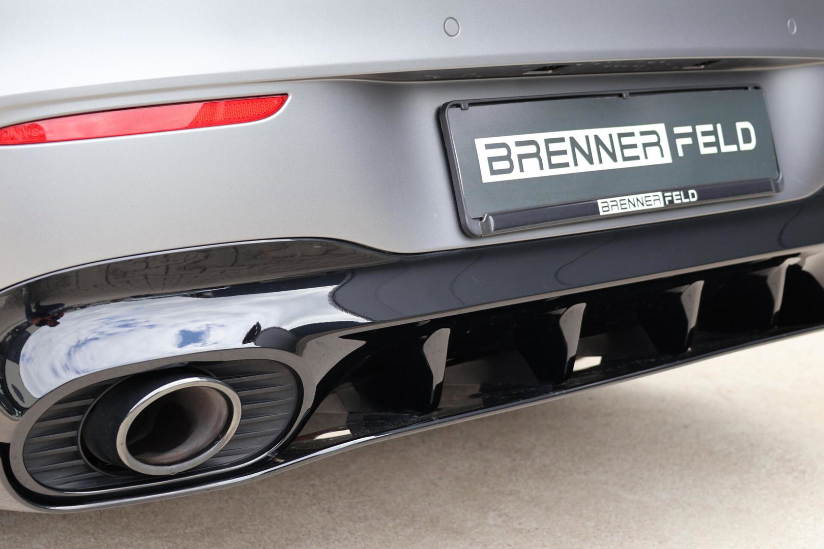 Mercedes-Benz CLA AMG 35 4MATIC / Panoramadak / Memory Stoelen / 360 Camera / Keyless-Go / Burmester Surround