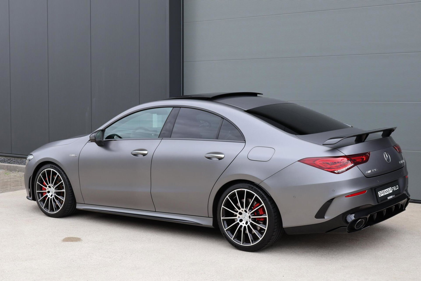 Mercedes-Benz CLA AMG 35 4MATIC / Panoramadak / Memory Stoelen / 360 Camera / Keyless-Go / Burmester Surround