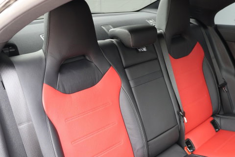 Mercedes-Benz CLA AMG 35 4MATIC / Panoramadak / Memory Stoelen / 360 Camera / Keyless-Go / Burmester Surround