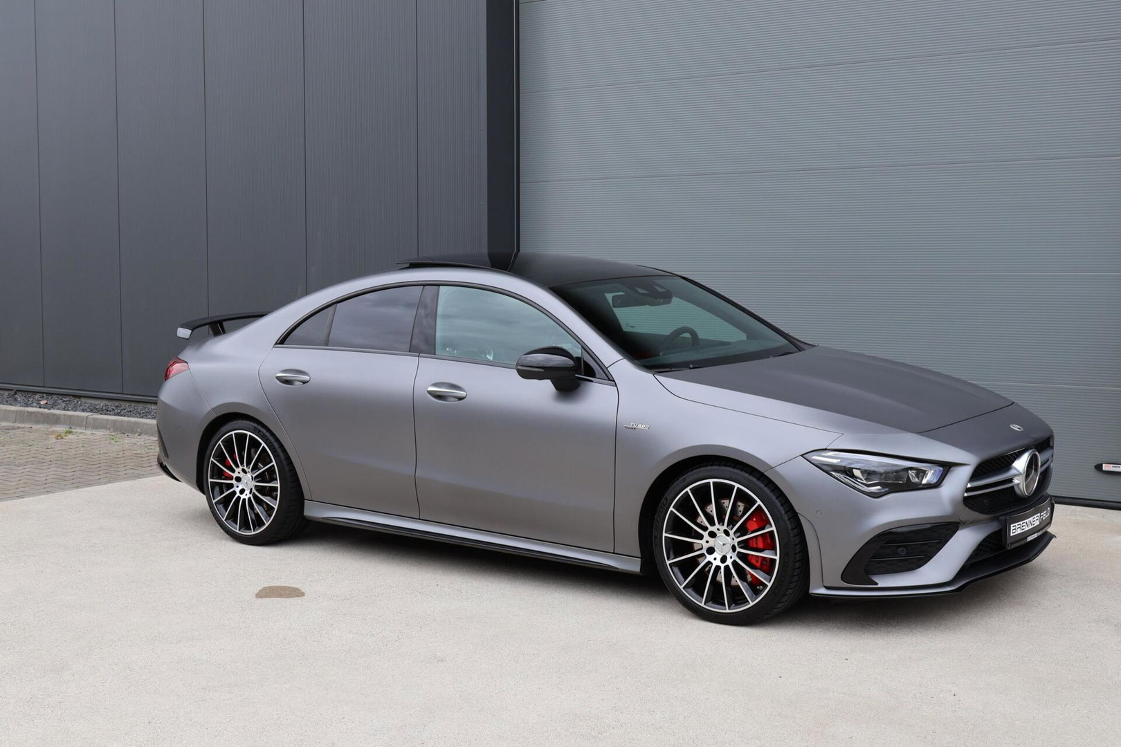 Mercedes-Benz CLA AMG 35 4MATIC / Panoramadak / Memory Stoelen / 360 Camera / Keyless-Go / Burmester Surround