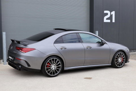 Mercedes-Benz CLA AMG 35 4MATIC / Panoramadak / Memory Stoelen / 360 Camera / Keyless-Go / Burmester Surround