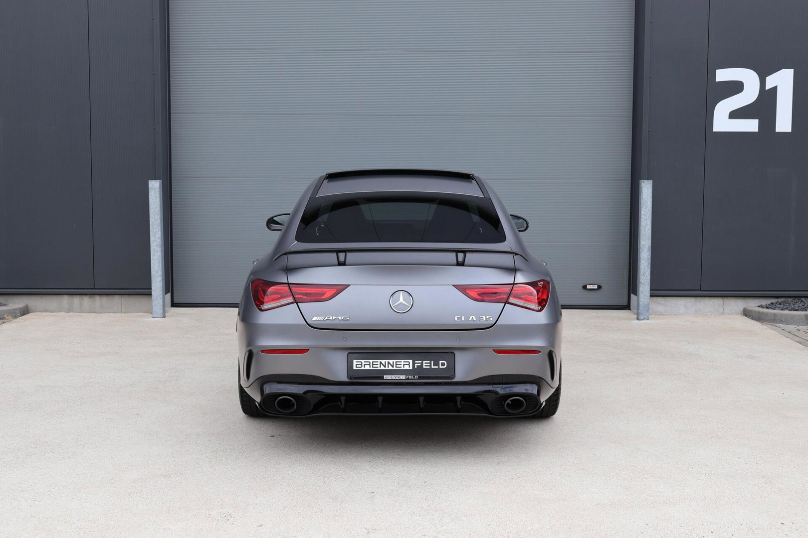 Mercedes-Benz CLA AMG 35 4MATIC / Panoramadak / Memory Stoelen / 360 Camera / Keyless-Go / Burmester Surround