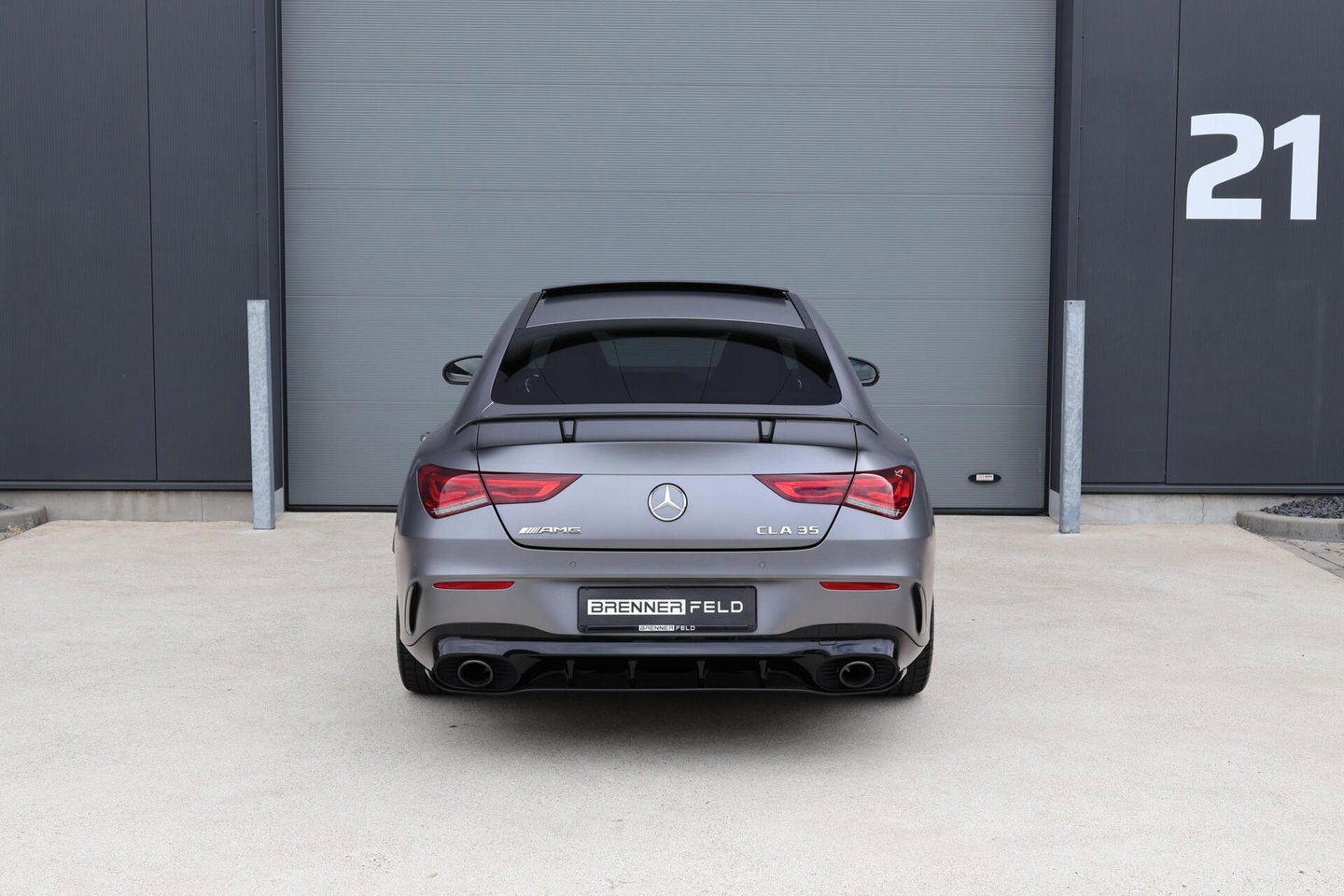 Mercedes-Benz CLA AMG 35 4MATIC / Panoramadak / Memory Stoelen / 360 Camera / Keyless-Go / Burmester Surround