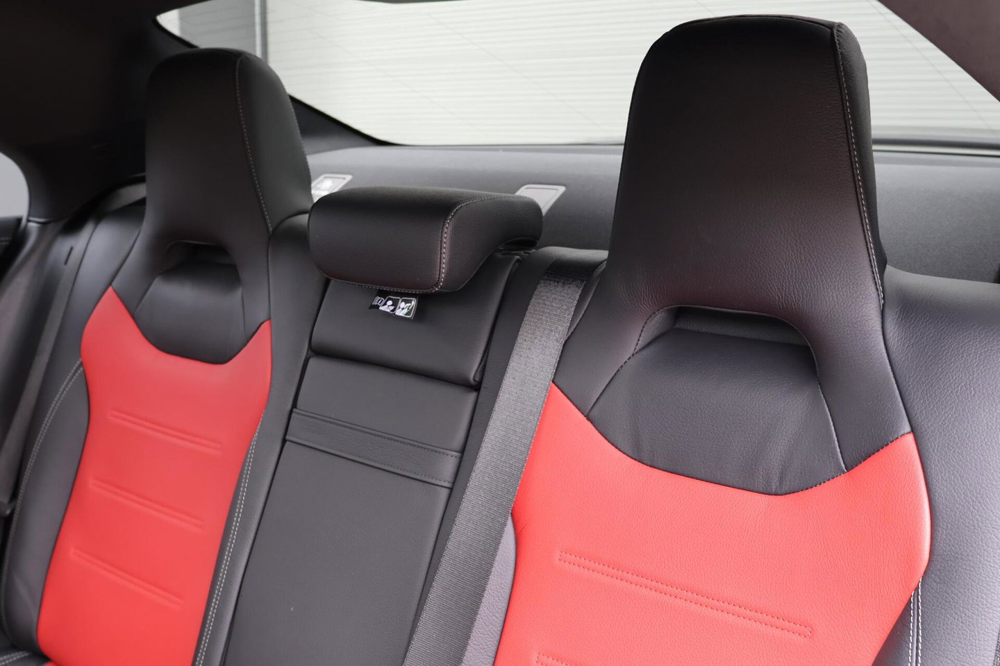 Mercedes-Benz CLA AMG 35 4MATIC / Panoramadak / Memory Stoelen / 360 Camera / Keyless-Go / Burmester Surround