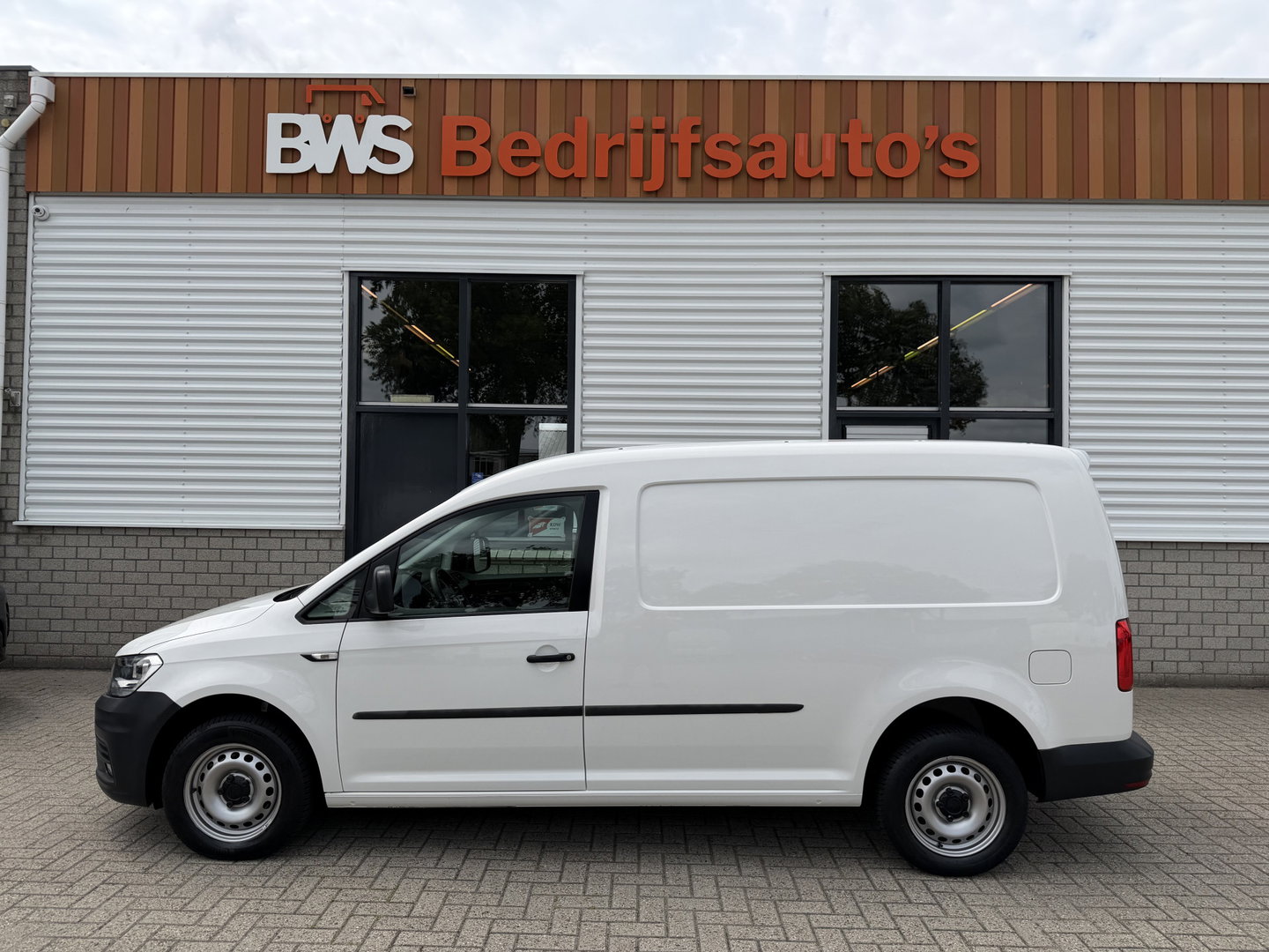 Volkswagen Caddy 2.0 TDI 102pk L2H1 BMT Maxi / vaste prijs rijklaar € 11.950 ex btw / euro 6 / bpm vrij / lease vanaf € 201 / Flexmo ingerichte laadruimte / airco / cruise/ pdc achter