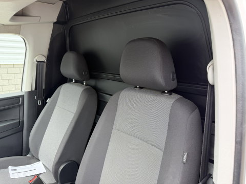 Volkswagen Caddy 2.0 TDI 102pk L2H1 BMT Maxi / vaste prijs rijklaar € 11.950 ex btw / euro 6 / bpm vrij / lease vanaf € 201 / Flexmo ingerichte laadruimte / airco / cruise/ pdc achter