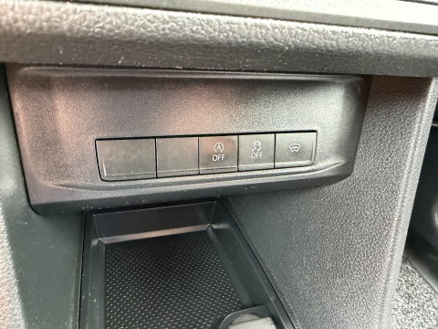 Volkswagen Caddy 2.0 TDI 102pk L2H1 BMT Maxi / vaste prijs rijklaar € 11.950 ex btw / euro 6 / bpm vrij / lease vanaf € 201 / Flexmo ingerichte laadruimte / airco / cruise/ pdc achter