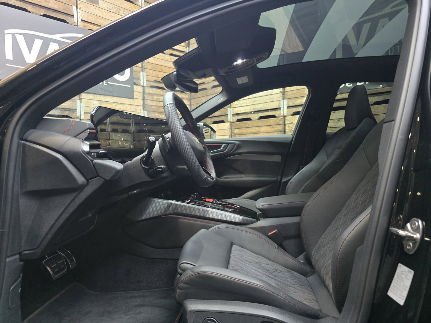 Audi A5 Avant 2.0 e-hybrid quattro S edition Competition Pano Bijrijders display Trekhaak 19"LM