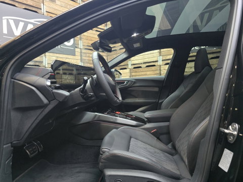 Audi A5 Avant 2.0 e-hybrid quattro S edition Competition Pano Bijrijders display Trekhaak 19"LM