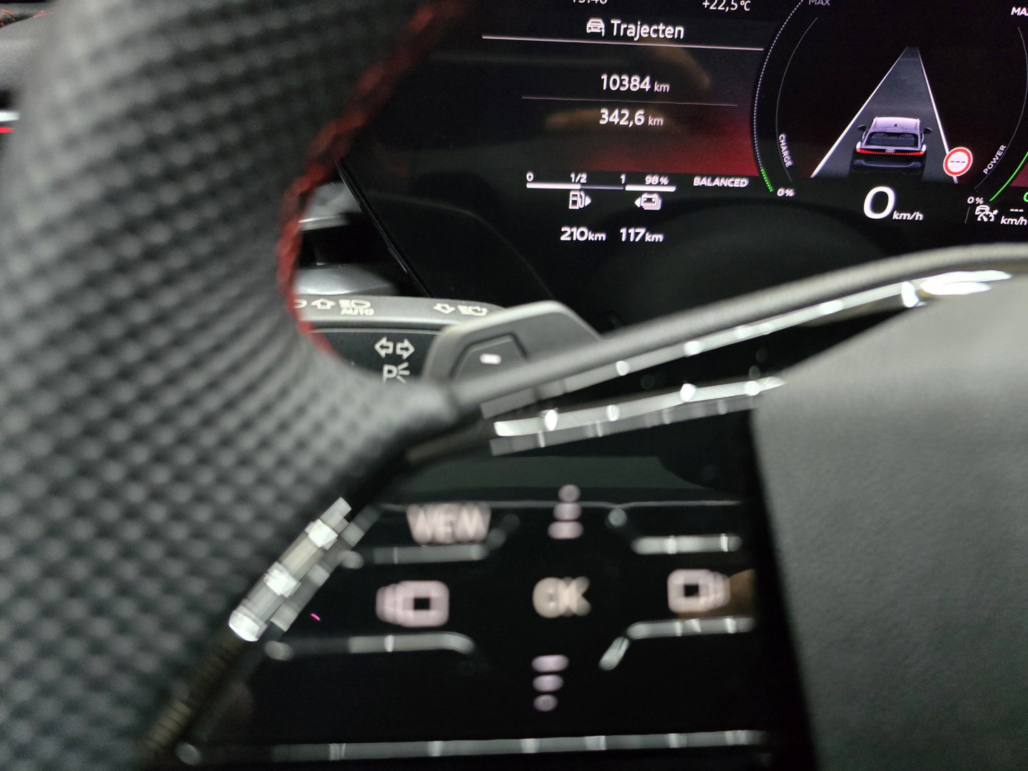 Audi A5 Avant 2.0 e-hybrid quattro S edition Competition B&O Pano Bijrijders display Trekhaak 19"LM