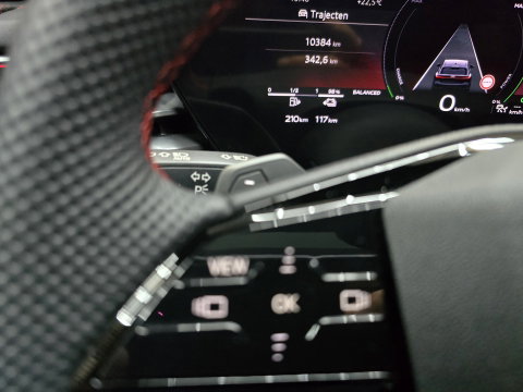 Audi A5 Avant 2.0 e-hybrid quattro S edition Competition B&O Pano Bijrijders display Trekhaak 19"LM