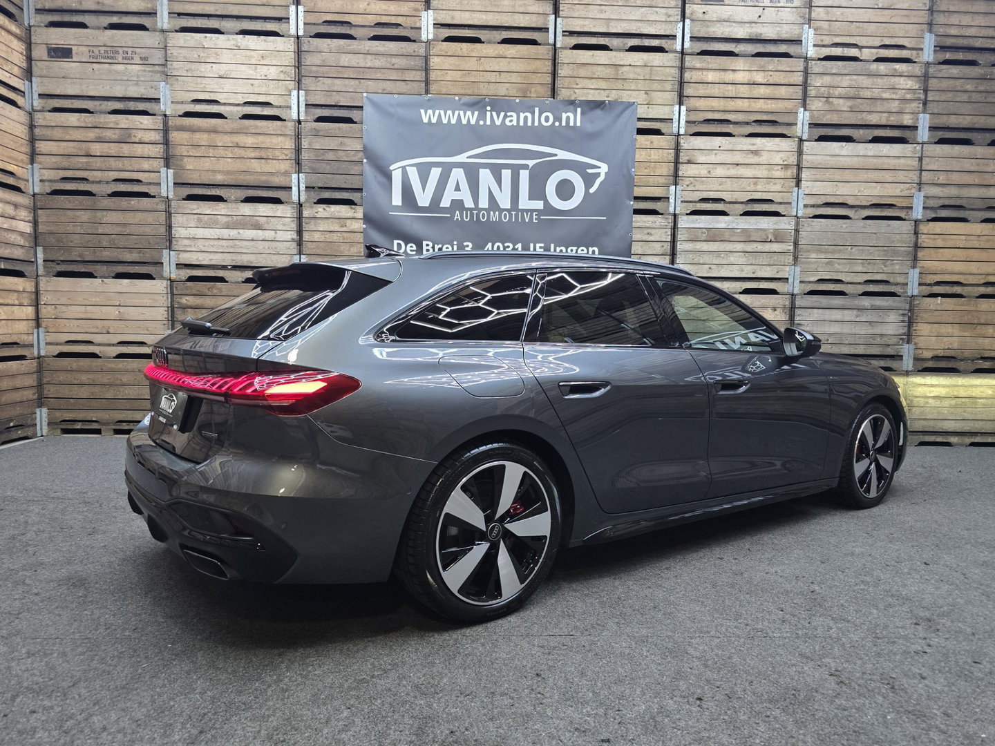 Audi A5 Avant 2.0 e-hybrid quattro S edition Competition B&O Pano Bijrijders display Trekhaak 19"LM