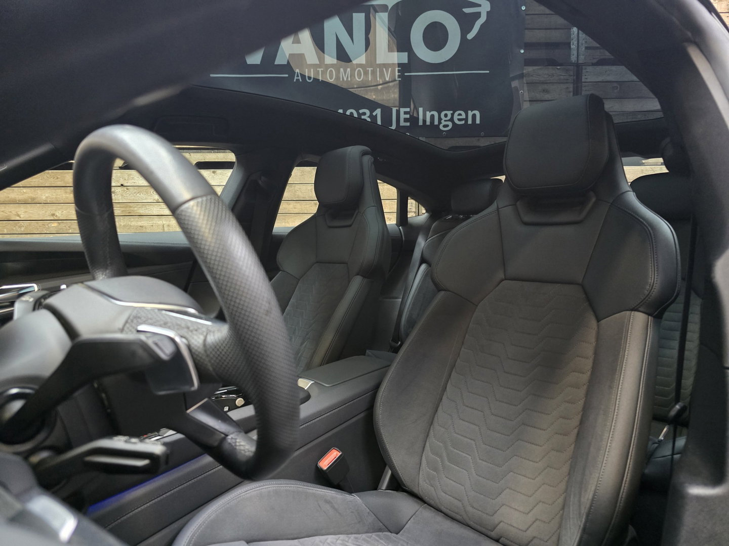Audi e-tron GT GT 93 kWh HUD Matrix LED Navi Panorama B&O 93.4 KWH 20"LM