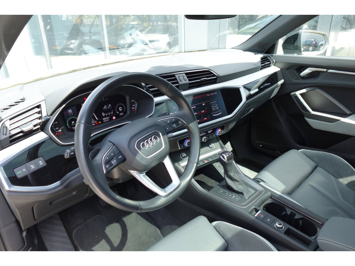 Audi Q3 Sportback 45 TFSI e S-line PANO MATRIX CAMERA VOL