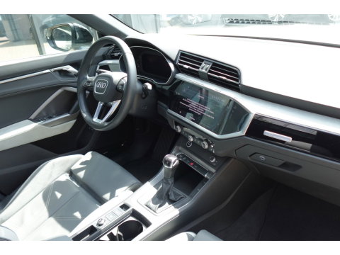Audi Q3 Sportback 45 TFSI e S-line PANO MATRIX CAMERA VOL