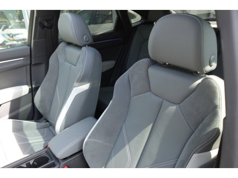 Audi Q3 Sportback 45 TFSI e S-line PANO MATRIX CAMERA VOL