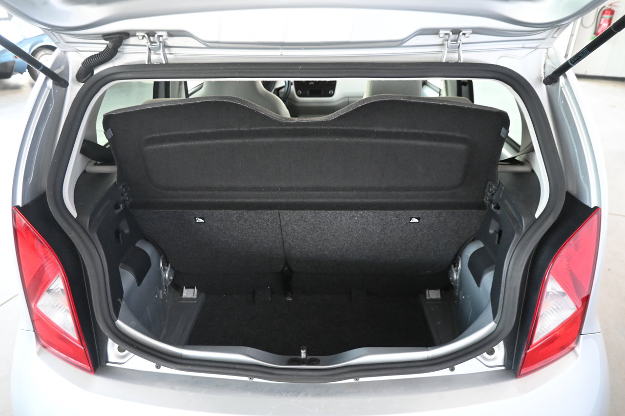 SEAT Mii