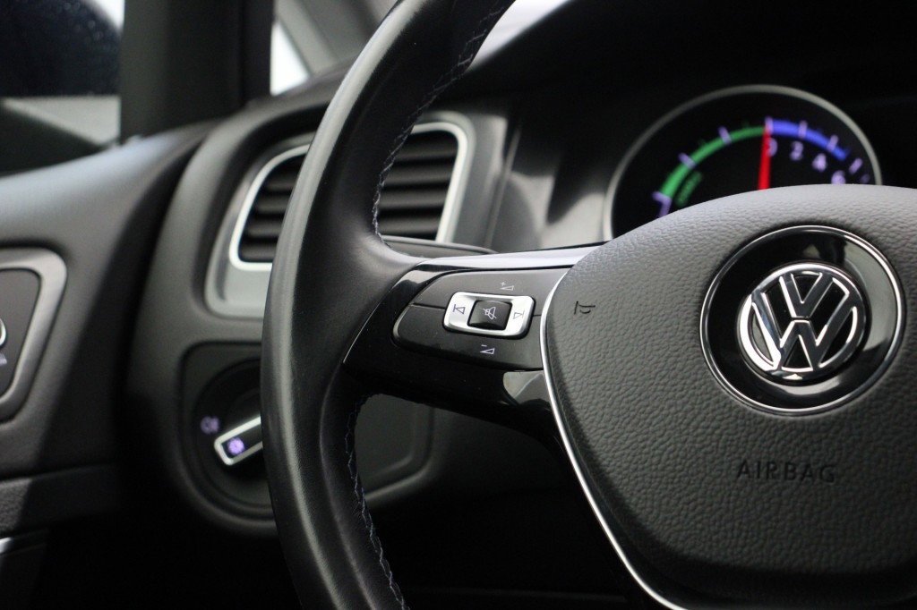 Volkswagen e-Golf