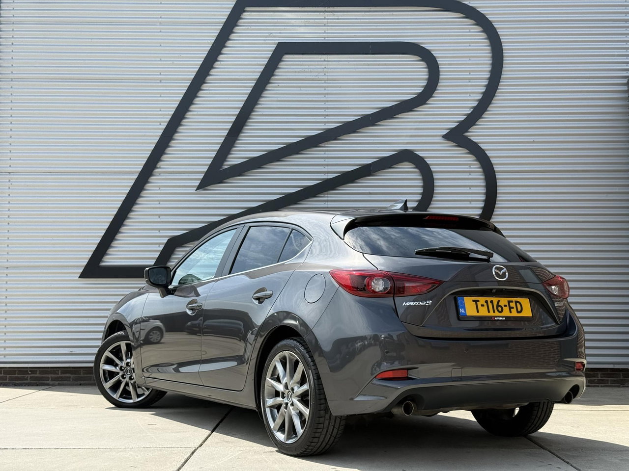 Mazda 3