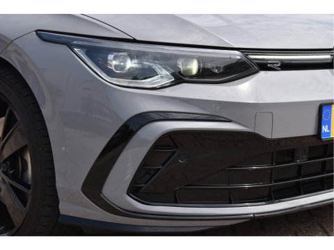 Volkswagen Golf 2.0 TSI 191 PK 3x R-Line Nardo Grey Winter pakket | Zéér netjes | Open dak | Keyless | Sfeerverlichting | Carplay | Stoel- & stuurverwarming | DAB