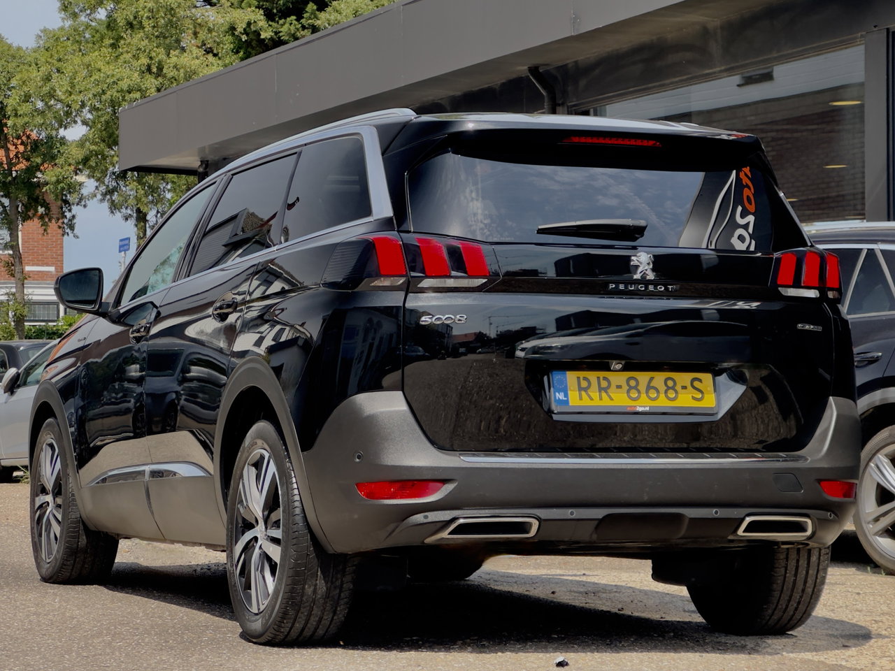 Peugeot 5008