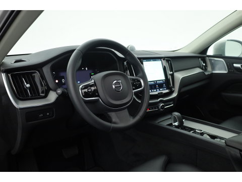 Volvo XC60 2.0 T8 Plug-in hybrid AWD Ultimate Bright SOH 96% | Bowers & Wilkins | Trekhaak | 360 camera | Head-up | Stoel + stuurverwarming |