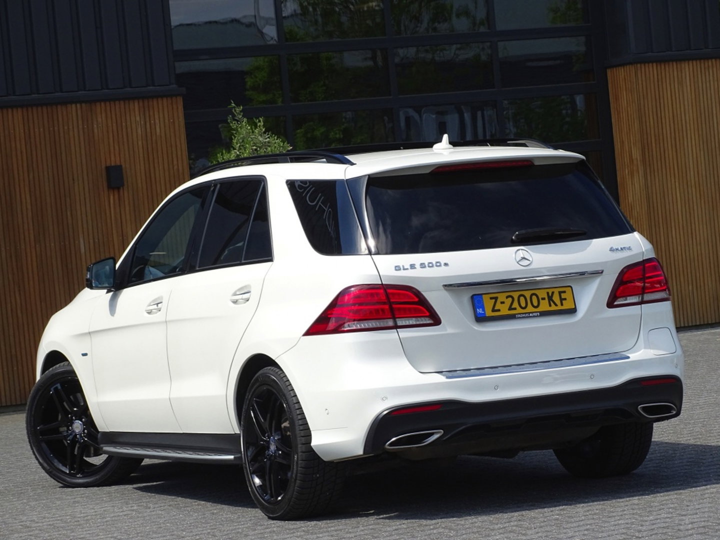 Mercedes-Benz GLE 500e 4-Matic 442PK AMG / LED / 360°