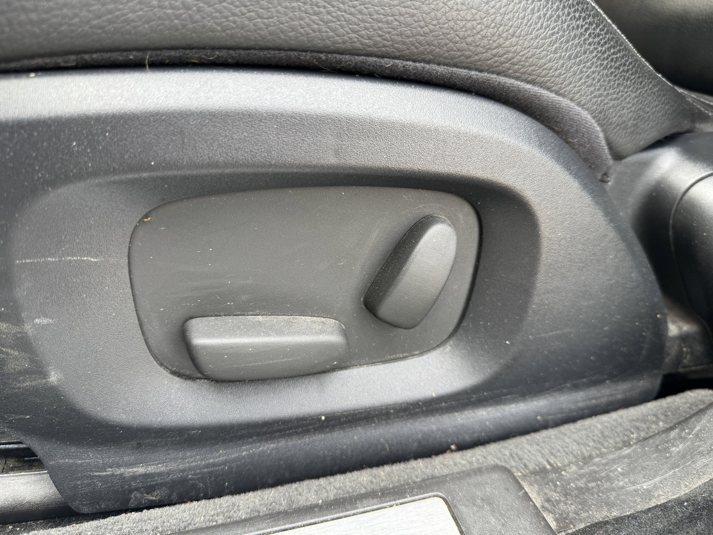 Jaguar XF 2.2D | 1e Eigenaar! | Origineel Nederlands | Airco | Lichtmetaal | Cruise control |