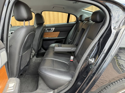 Jaguar XF 2.2D | 1e Eigenaar! | Origineel Nederlands | Airco | Lichtmetaal | Cruise control |