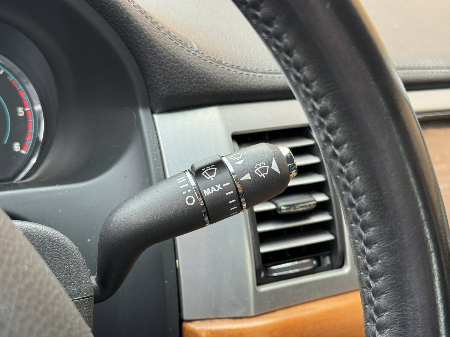 Jaguar XF 2.2D | 1e Eigenaar! | Origineel Nederlands | Airco | Lichtmetaal | Cruise control |