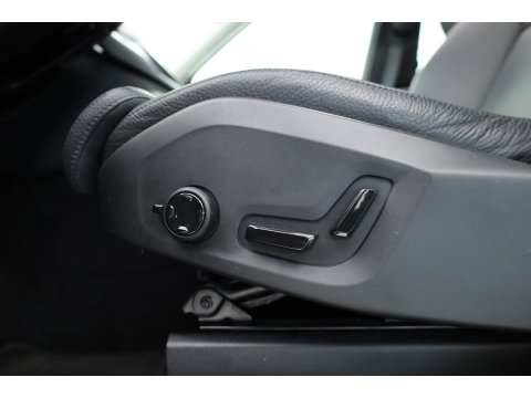 Volvo XC90 2.0 T8 Recharge AWD Ultimate Bright | Pano-dak | Head-up | Harman / Kardon Audio | ACC | Blis | Standkachel |