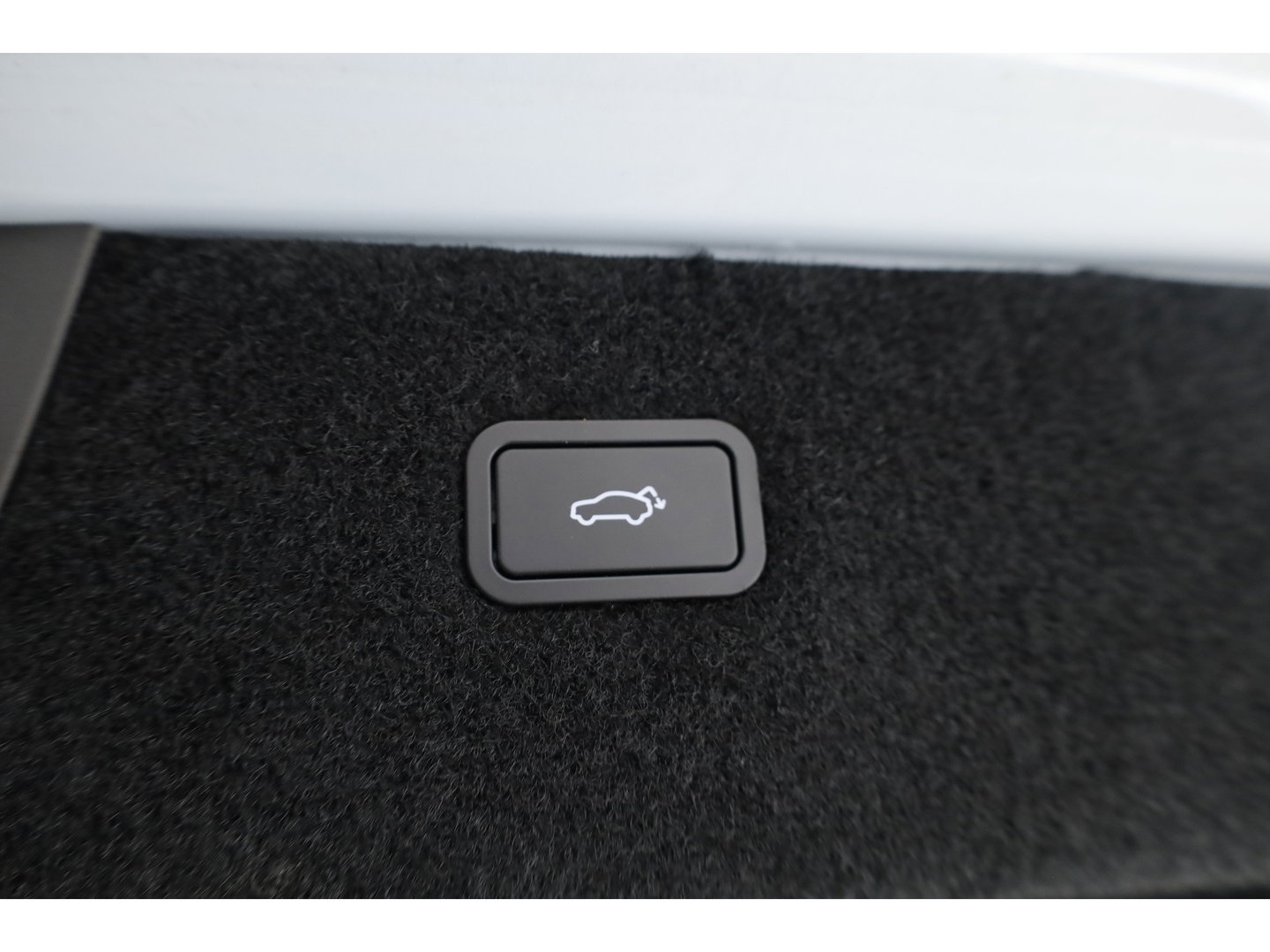 Polestar 4 Long Range Single motor Prime 100 kWh | Napp Leder + Pilot & Plus Pakket | Massage | H&K Audio |