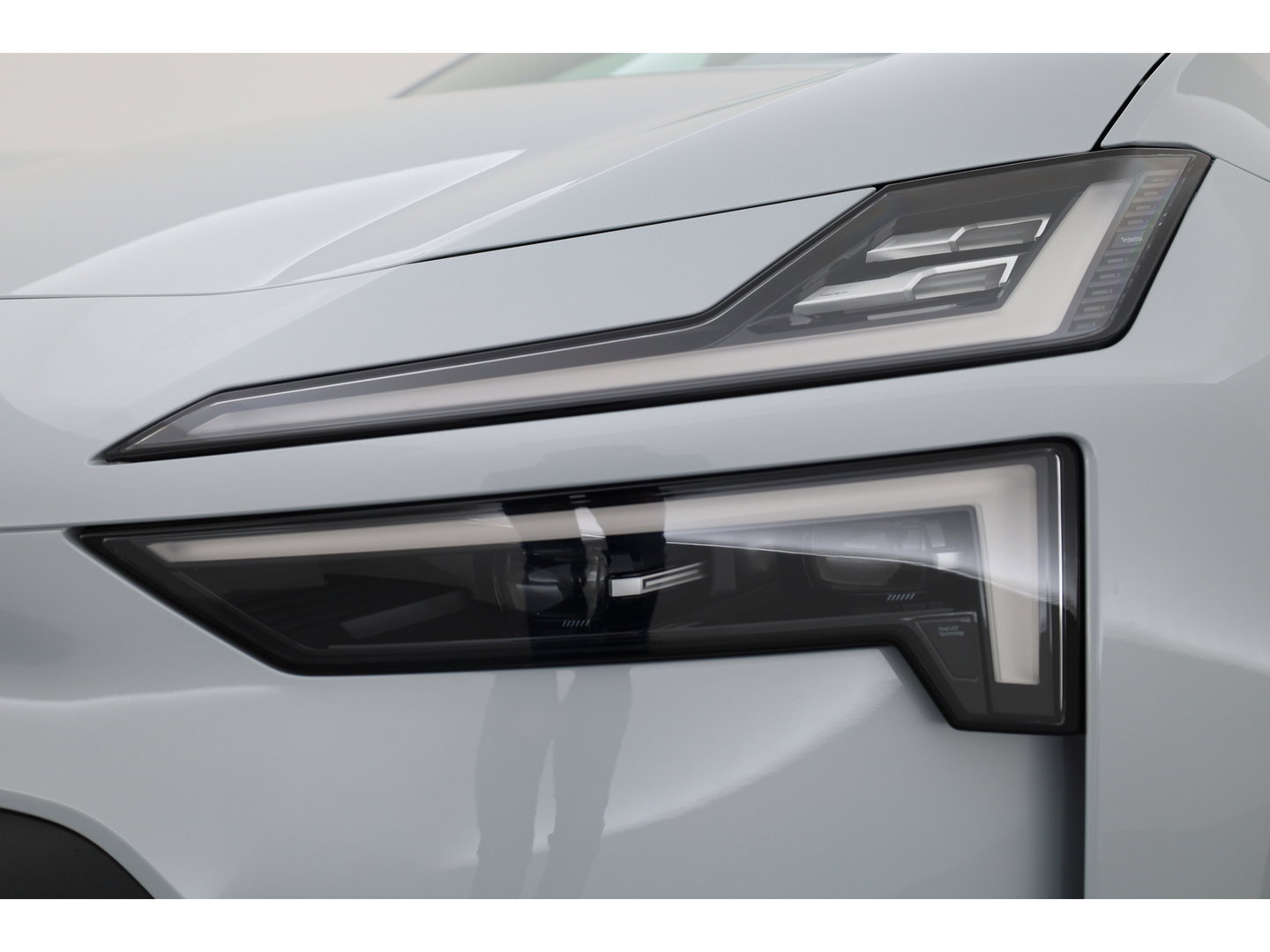 Polestar 4 Long Range Single motor Prime 100 kWh | Napp Leder + Pilot & Plus Pakket | Massage | H&K Audio |