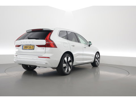 Volvo XC60 2.0 T6 Plug-in hybrid AWD Plus Bright | Prijs Rijklaar | Luchtvering | Trekhaak | pano | H&K Audio | ACC | Blis | 360 Camera | Mem stoelen |
