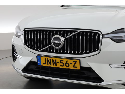 Volvo XC60 2.0 T6 Plug-in hybrid AWD Plus Bright | Prijs Rijklaar | Luchtvering | Trekhaak | pano | H&K Audio | ACC | Blis | 360 Camera | Mem stoelen |