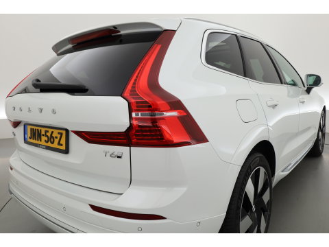 Volvo XC60 2.0 T6 Plug-in hybrid AWD Plus Bright | Prijs Rijklaar | Luchtvering | Trekhaak | pano | H&K Audio | ACC | Blis | 360 Camera | Mem stoelen |
