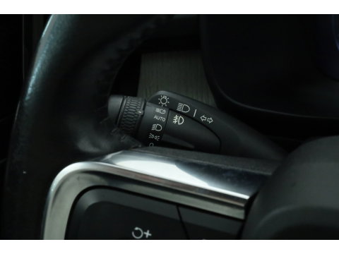 Volvo XC40 1.5 T5 Recharge Inscription | Trekhaak | 360 Cam | ACC | Blis | H&K Audio | stoel 4 & stuur Verwarming