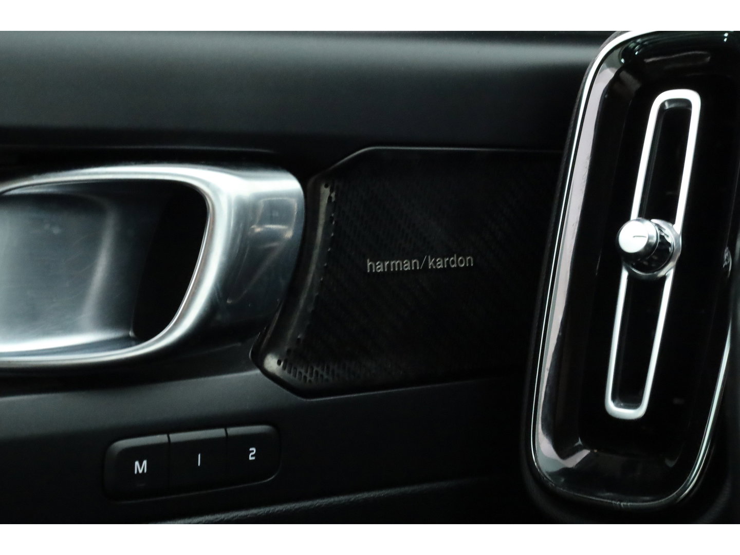 Volvo XC40 1.5 T5 Recharge Inscription | Trekhaak | 360 Cam | ACC | Blis | H&K Audio | stoel 4 & stuur Verwarming