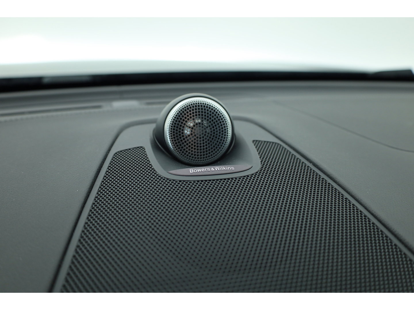 Volvo XC60 2.0 T8 AWD Polestar Engineered | Öhlins | Bowers & Wilkins | 22 inch | Trekhaak | Head-up | Blis | ACC |