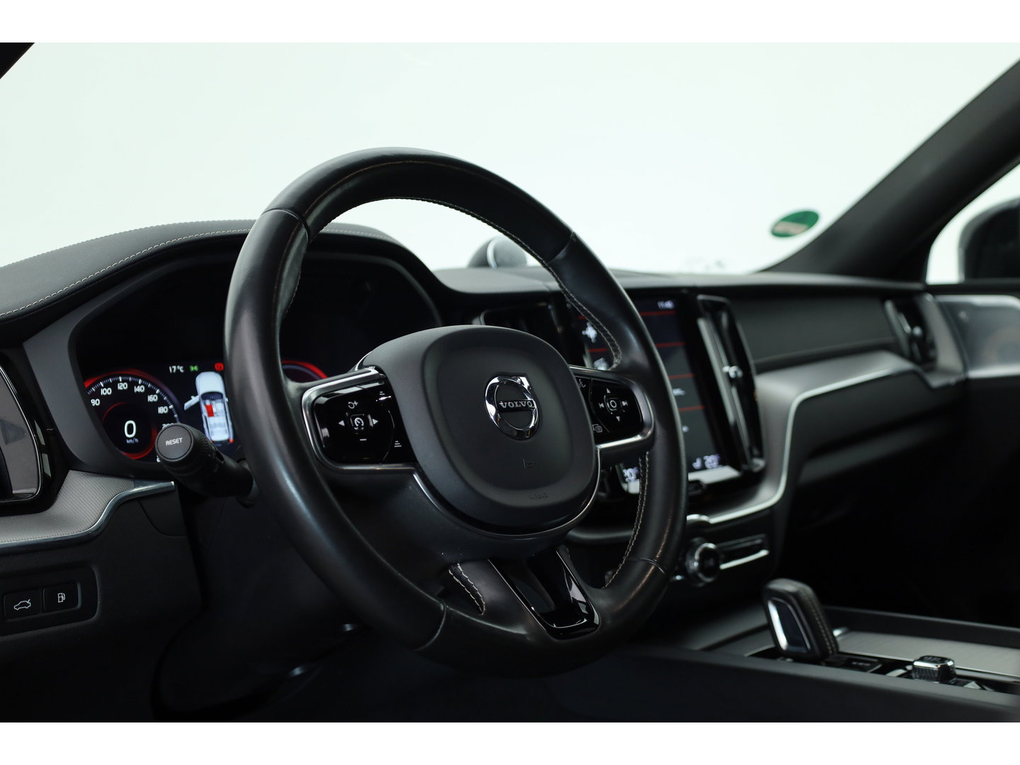 Volvo XC60 2.0 T8 AWD Polestar Engineered | Öhlins | Bowers & Wilkins | 22 inch | Trekhaak | Head-up | Blis | ACC |