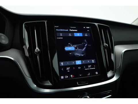 Volvo V60 2.0 T6 Plug-in hybrid AWD Plus Dark | ACC | Blis | H&K Audio | Stoel 4 & Stuur verwarming | memory | 19" |