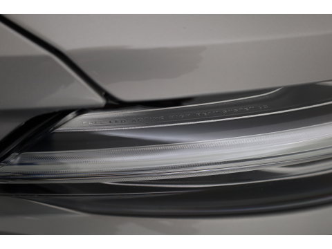 Volvo V60 2.0 T6 Plug-in hybrid AWD Plus Dark | ACC | Blis | H&K Audio | Stoel 4 & Stuur verwarming | memory | 19" |