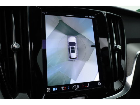 Volvo V60 2.0 T6 Plug-in hybrid AWD Plus Bright | Long Range | Pano-dak | Trekhaak | Sport stoelen | H&K Audio | 360 cam | AcC