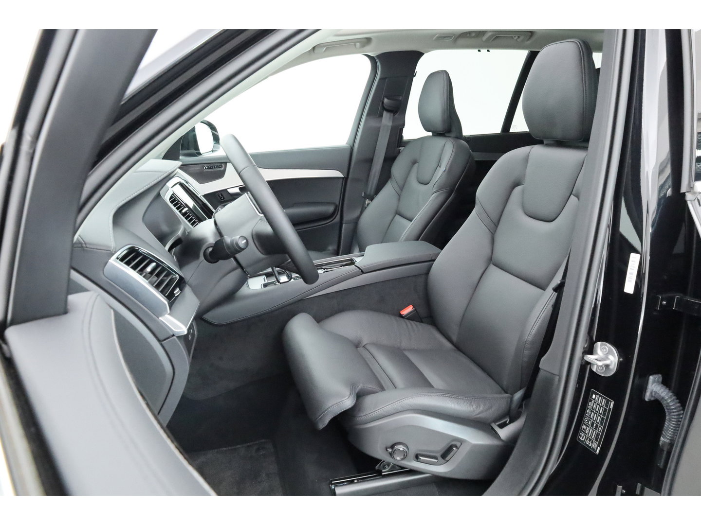 Volvo XC90 2.0 T8 Recharge AWD Ultra Bright | 7 pers. | Pano | 360 camera | HUD | Harman/Kardon | Memory | Bliss | Stoel-Stuurverw. | Google+App.connect | Elek. Klep | 21''