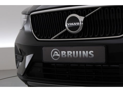 Volvo XC40 2.0 B3 Core | Prijs rijklaar | Facelift | achteruitrijcamera | Carplay |
